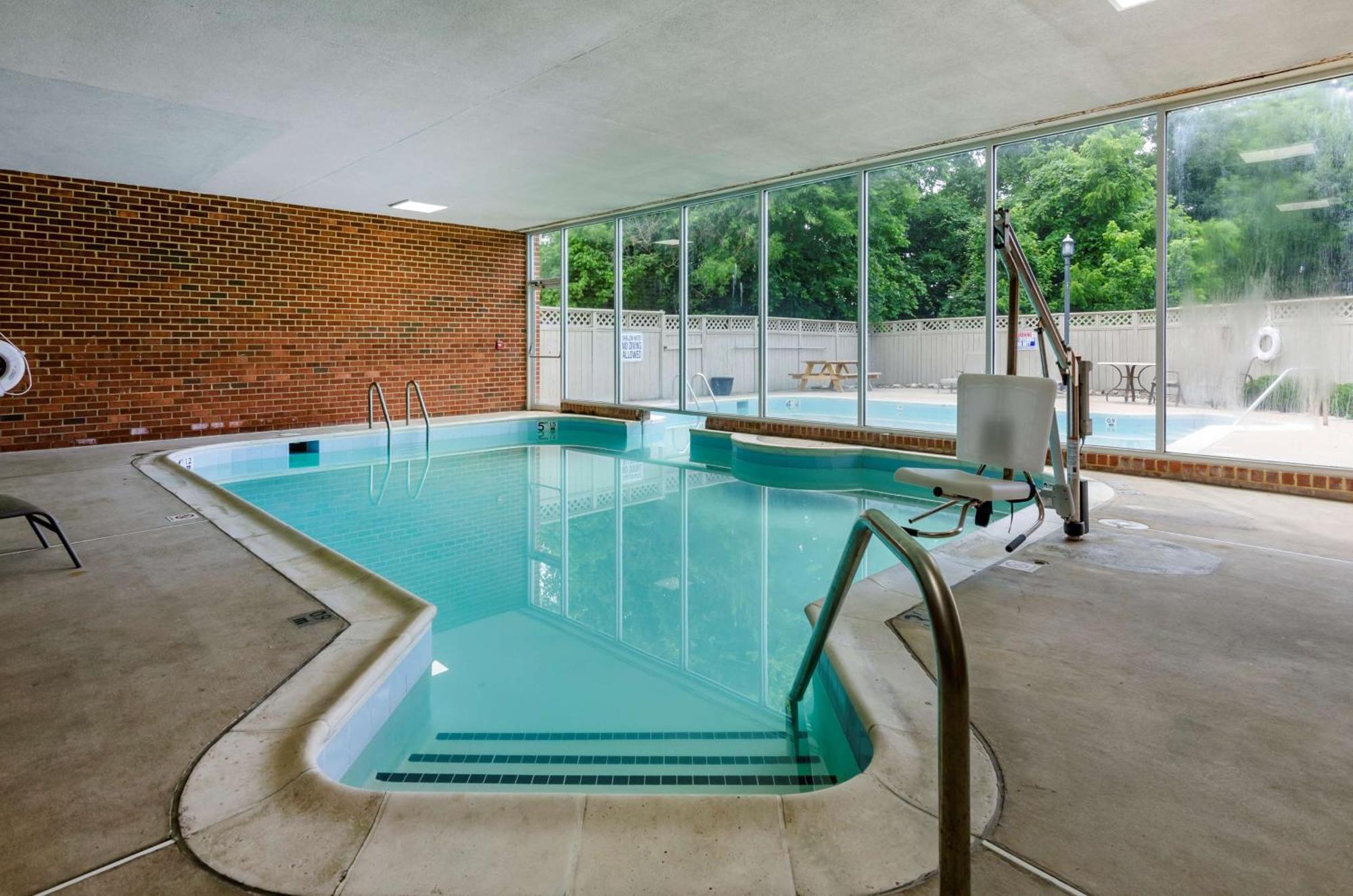 Western At Hunt Ridge Hotel 3*